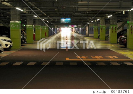 地下駐車場 36482761