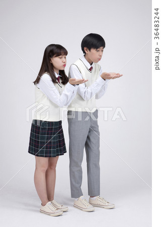 Teenagers 185 36483244