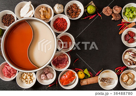 中華本格2色火鍋　Chinese hot pot 36488780