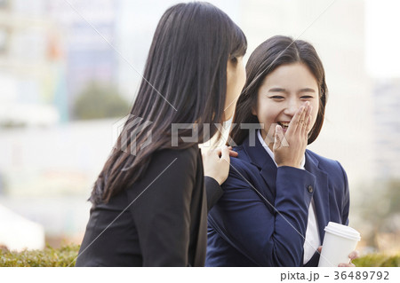 大人 成人 女性 36489792