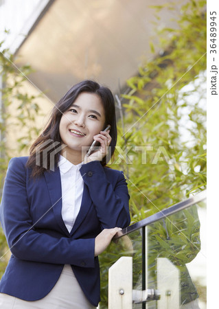 大人 成人 女性 36489945