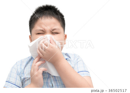 Obese boy got nose allergy, flu sneezing nose ] 36502517
