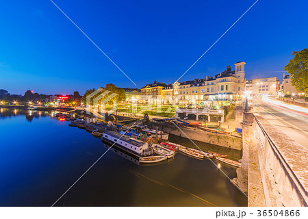 Richmond riverfront area 36504866