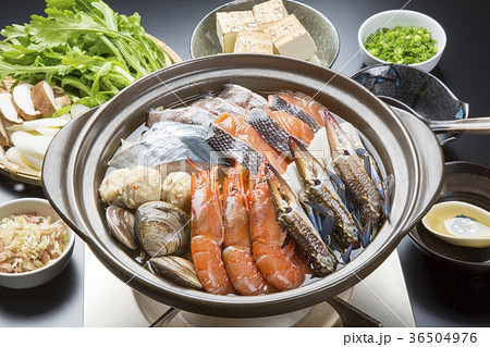 魚介類の寄せ鍋 魚介類の寄せ鍋 36504976