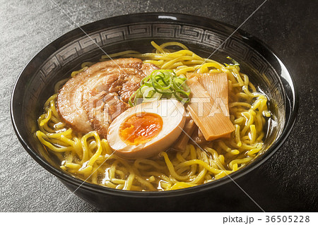 普通のラーメン　Ramen set of typical Japanese style 36505228