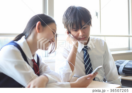 高校生 高校生 36507205