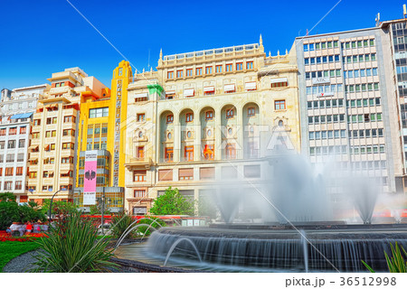 Fountain on Modernism Plaza of the City Hal. 36512998