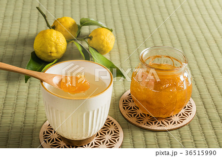 ゆず茶　ハーブティー　Herbal tea of ​​citrus in Japan 36515990