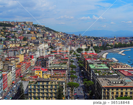 ナポリ・ポジリポの丘からの眺め / view from Posillipo Hill, Naples 36518848
