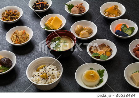 ごはんとおかずいろいろ　Side dishes of rice japanese food 36523434