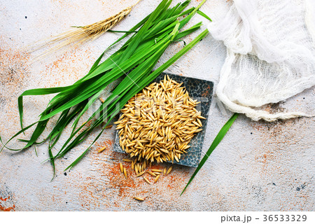 raw oat 36533329