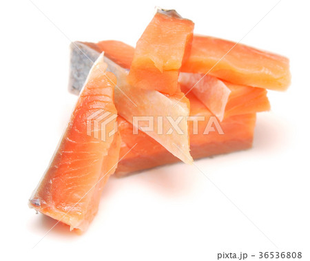 salmon 36536808