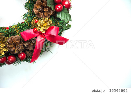 christmas wreath on white background 36545692