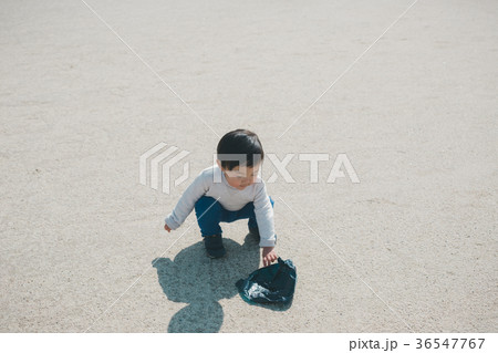 2 years old 36547767
