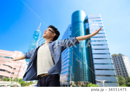 man feel free in taipei man feel free in taipei 36551475