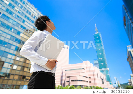 businessman in taipei 36553210