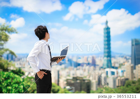 businessman in taipei 36553211