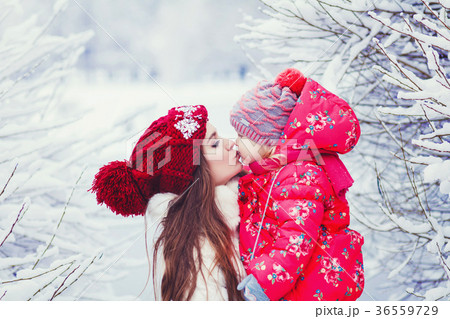 Happy family mother and child 36559729