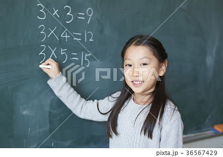小学校 36567429