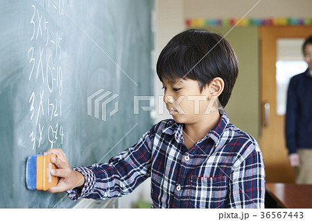 小学校 小学校 36567443