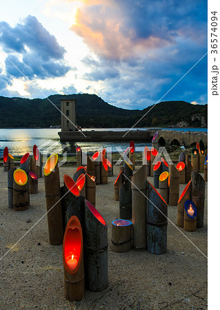 片島竹灯篭まつり 夕暮れ 片島魚雷発射試験場跡 長崎県東彼杵郡川棚町 片島竹灯篭まつり 夕暮れ 片島魚雷発射試験場跡 長崎県東彼杵郡川棚町 36574094