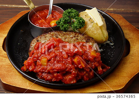 オニオンベーコンハンバーグ 36574365