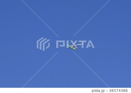 航空機の異常接近　 36574366