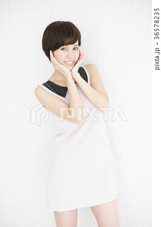 女性 若い女性 ライフスタイル かわいい 女性 若い女性 ライフスタイル かわいい 36578235