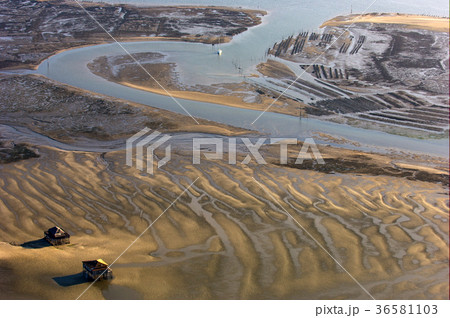 Fishermen houses in Bassin Arcachon Fishermen houses in Bassin Arcachon 36581103