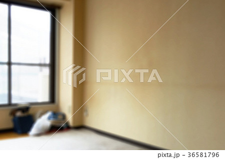 壁のヤニ汚れ 賃貸部屋退去時イメージ素材 壁のヤニ汚れ 賃貸部屋退去時イメージ素材 36581796
