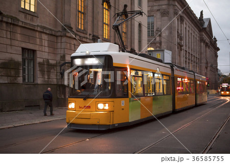 ドイツ ベルリン 博物館島 36585755