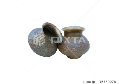 vintage brass bowl on isolated 36589070