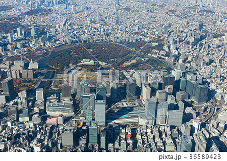 東京駅周辺の空撮写真の写真素材