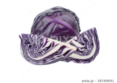 Sliced Purple Cabbage isolated on white background 36589691