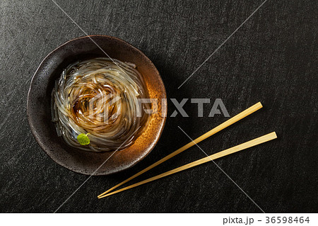 葛きり 和スイーツ kudzu starch noodles japanese dessert 葛きり 和スイーツ kudzu starch noodles japanese dessert 36598464