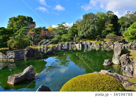 京都、二条城の二の丸庭園 36598788