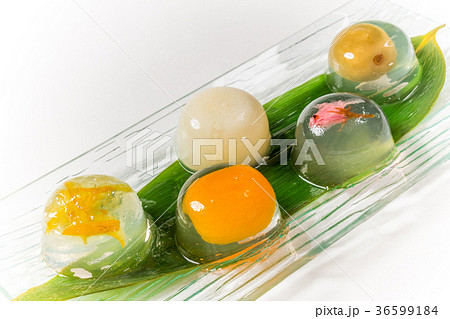 和風ゼリー　Sweet Japanese-style jelly dessert 36599184
