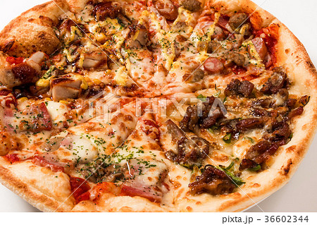 ミックスピザ　Mix pizza Italian food 36602344