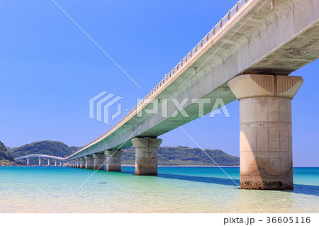 角島大橋 -エメラルドグリーンの海にかかる橋・山口県の絶景スポット- 角島大橋 -エメラルドグリーンの海にかかる橋・山口県の絶景スポット- 36605116