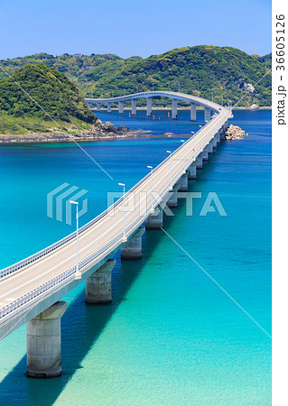 角島大橋 -エメラルドグリーンの海にかかる橋・山口県の絶景スポット- 角島大橋 -エメラルドグリーンの海にかかる橋・山口県の絶景スポット- 36605126
