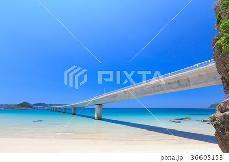 角島大橋 -エメラルドグリーンの海にかかる橋・山口県の絶景スポット- 角島大橋 -エメラルドグリーンの海にかかる橋・山口県の絶景スポット- 36605153