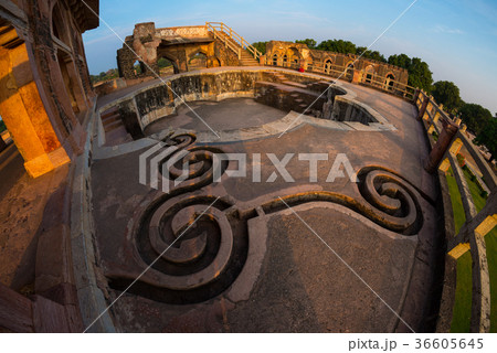 Mandu India, afghan ruins of islam Mandu India, afghan ruins of islam 36605645