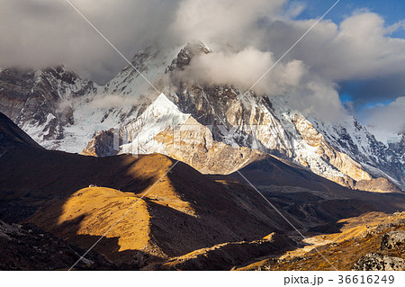 Nuptse, Everest region, Himalaya, Nepal 36616249