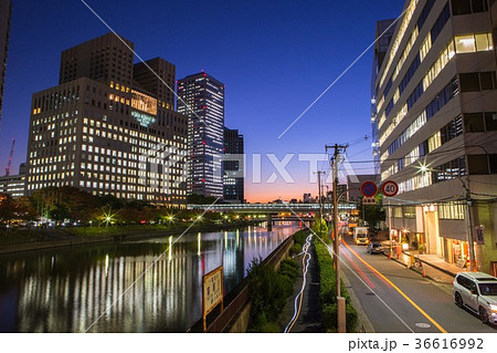 大阪市京橋のマジックアワー 36616992