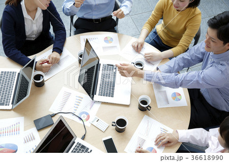 ミーティング　 36618990