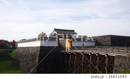 あ、霞城公園。本丸一文字門2 36621094