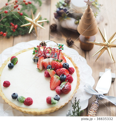 クリスマス チーズケーキの写真素材