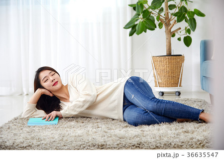 読書 休憩 休み 36635547