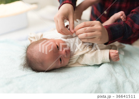 赤ちゃん 36641511