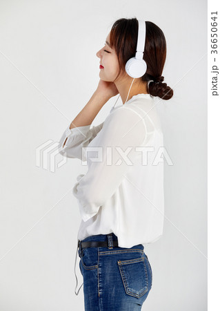 女性 音楽 女 36650641